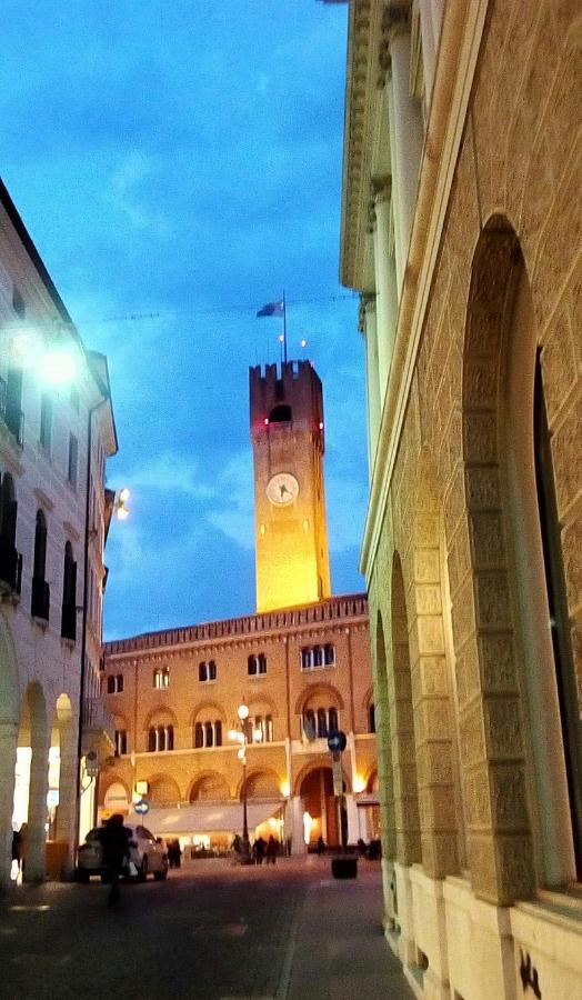 La Petite Maison Treviso Exteriör bild